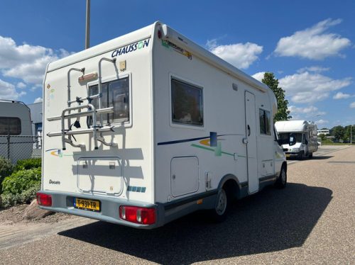 Chausson Fiat Ducato Kastenwagen | Franz&ouml;sisches Bett | Kassettenmarkise | Fahrradtr&auml;ger | Lattenrost | Heizung Foto: 4
