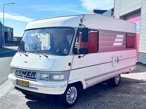 Hymer B 534 Original NL, Rundsitzgruppe Foto: 1