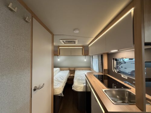 Knaus Sport 460 EU Platinum selection Foto: 11