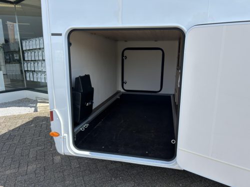 Sunlight T 68 Adventure Edition Zonnepaneel + hefbed  foto: 23