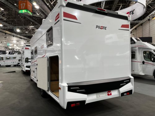Pilote P 720 FC Camper, 2026! photo: 1