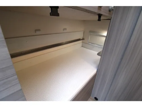 Hobby Optima Ontour 65 HKM 6 person / Bunk beds photo: 18