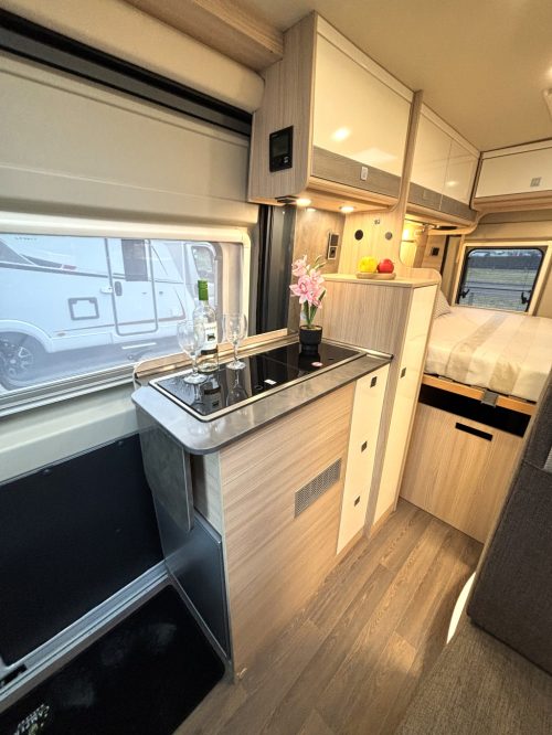 B&uuml;rstner City Car 540 QUERBETT 5.40M KOMPAKT! ANH&Auml;NGERKUPPLUNG EURO6 Foto: 5