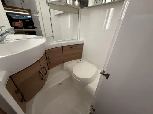 Hobby De Luxe 440 SF Kassettenmarkise - Foto: 11