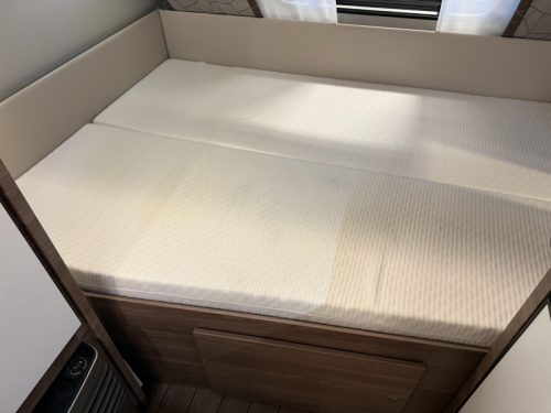 Knaus Sport 400 QD FIXED BED MOVER AWNING (TOP) photo: 5