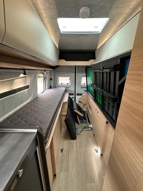 Hobby Maxia Van 680 ET, Automatic photo: 11