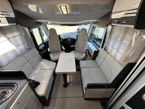 CI Magis Queensbed Dachklimaanlage 140PS Foto: 16