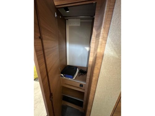 Knaus Sport E-Power Selection 500 EU mover, awning, bike rack photo: 17