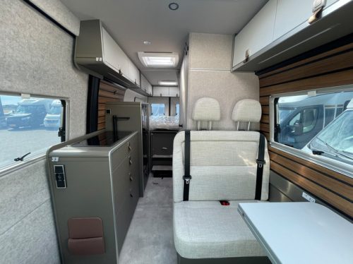 Hymer Grand Canyon S 700 Mercedes 4WD photo: 13