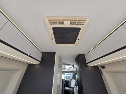Adria Twin Supreme 640 SLB 2x Airco Omvormer Lithium  foto: 17