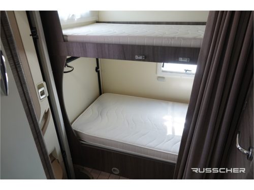 McLouis 822 G CARAT 160Pk Aut. | 6-Persoons | Maxxfan | Trekhaak Foto: 18
