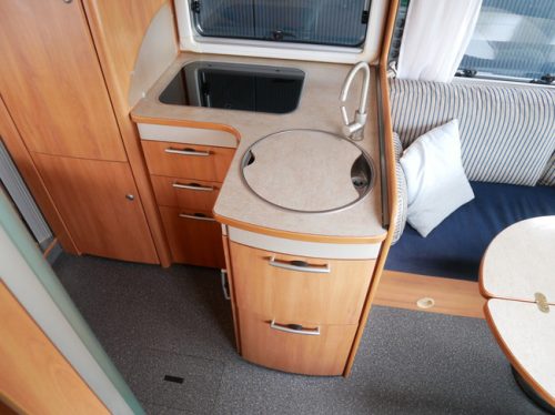 Hymer B654, Integrated Camper, French bed, Pull-down bed!! photo: 12