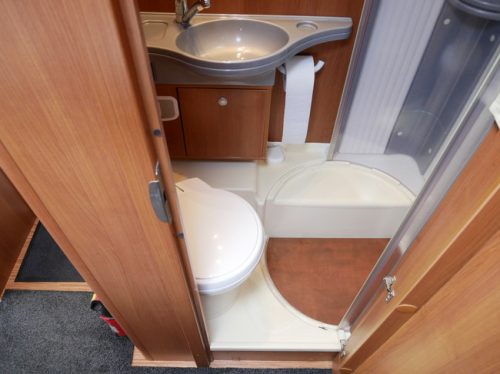 Carado (Hymer) T 448, Single beds, Pop-top roof, XXL Garage!!! photo: 15