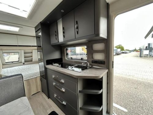 Hobby De Luxe 540 KMFE photo: 6