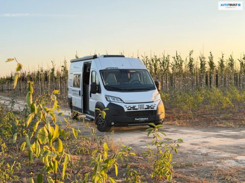 P&ouml;ssl Summit Shine 600 L AUTOMATIC / AIR CONDITIONING / ADAPTIVE CRUISE CONTROL photo: 0