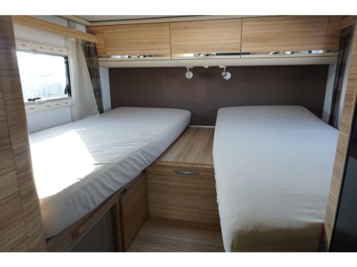 Adria Coral Plus 600 SL Automaat Foto: 14