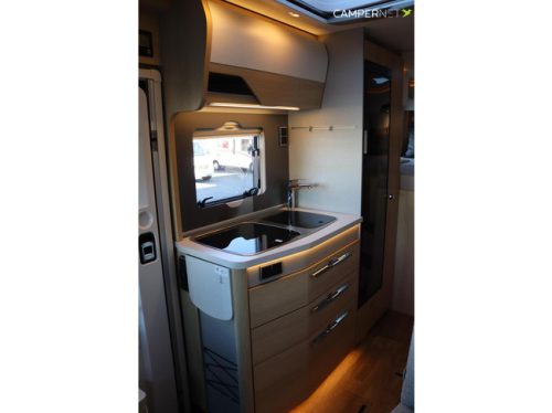 Hymer BMC-I 580 170hp Automatic | Single beds | Lithium | Inverter | Pop-top roof | Wifi router | Bike rack | Solar panels | SLC Chassis photo: 11