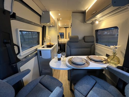 Hymer Free S600 AUTOMATIC TRANSVERSE BED + POP-TOP ROOF BICYCLE RACK photo: 16