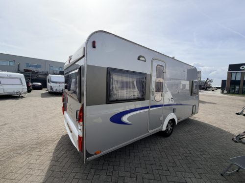 B&uuml;rstner Averso Fifty 460 TS Airco! Sch&ouml;nes Vorzelt franz&ouml;sisches Bett Foto: 10