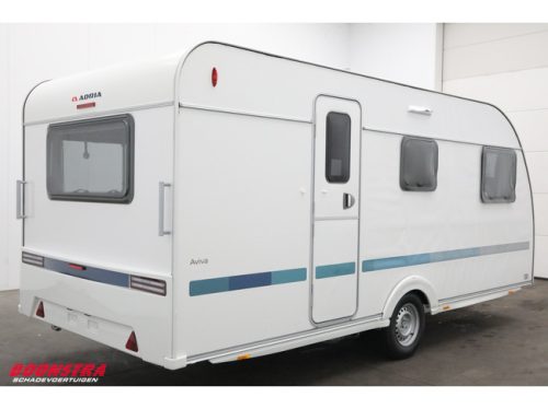 Adria Aviva 492 **NEU/NEU** Fu&szlig;bodenheizung Foto: 2
