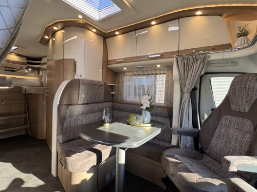 Malibu by Carthago T 430 KB LE 140 hp AUTOMATIC 9-Speed Euro6 Fiat Ducato **Single beds/4 seats/Awning/32" Smart TV/XXL Garage/Only photo: 8