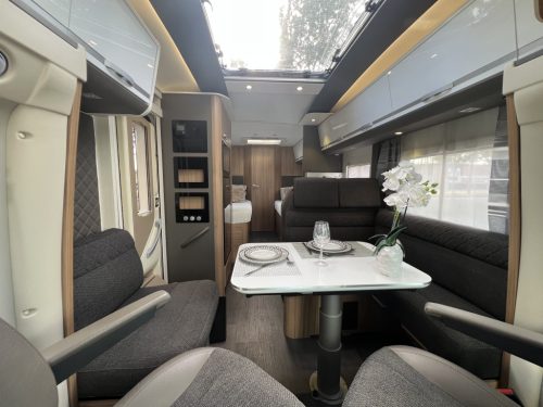 Adria Coral Plus 670 SLT EINZELBETTEN+RUNDSITZGRUPPE OFEN KAMERA Foto: 16