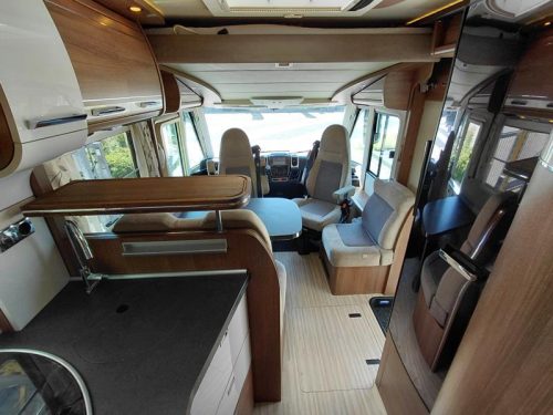 Carthago C-Compactline 144 LE - Single beds - Automatic  photo: 10