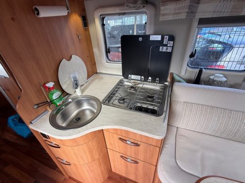 Hymer 598cl Queensbed, Face To Face, Very Spacious Bike Rack, Solar Panel photo: 15