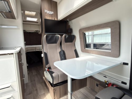 Kabe Travel Master Van 4x4 Single beds photo: 13