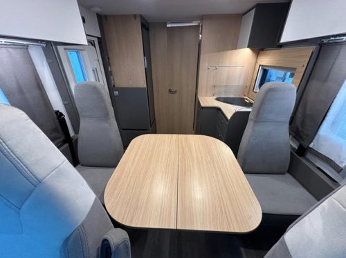 LMC T 720 Tourer Lift photo: 9