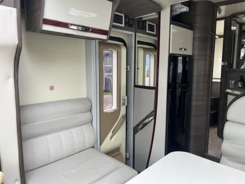 McLouis Carat 480 G -Queensbed-Levelsysteem Foto: 14