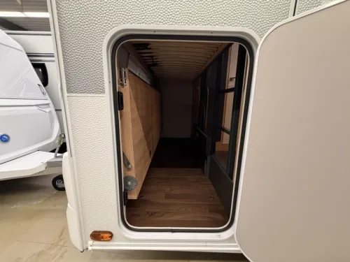 Knaus Sport 500 QDK 1800KG + Bunk bed photo: 2