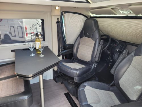 Adria Twin 640 SLB super complete / levelling system photo: 12