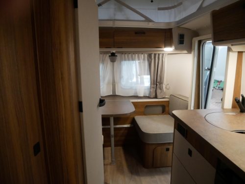 Eriba Touring 430 EINKAUFSTIP! Foto: 11