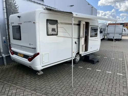 Eriba Nova GL - 60 edition 465 NEAT-MOVER-AWNING photo: 1