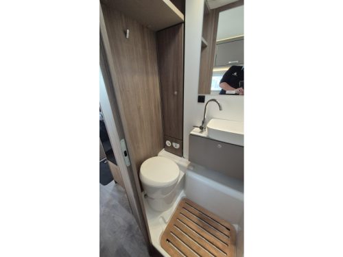 Carado Capron Automatic / Single Beds photo: 12