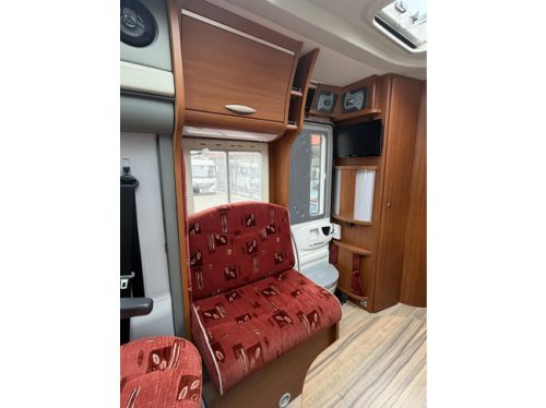 Chausson Chausson Allegro 94 Transverse bed Solar panel Awning Bike rack photo: 14