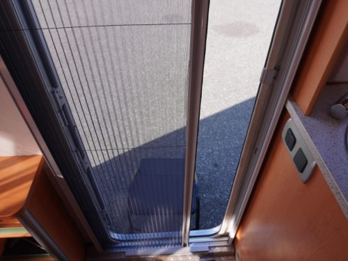Eriba Living 480 WITH MOVER, AWNING, AIR CONDITIONING photo: 13