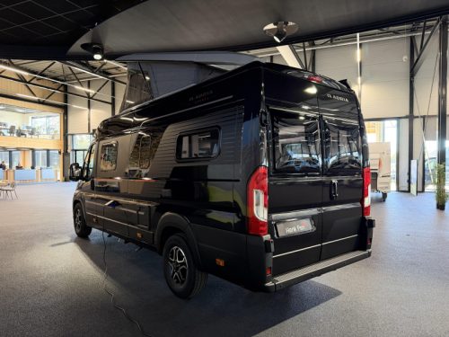 Adria Twin Sports 640 SGX pop-top roof / automatic photo: 6