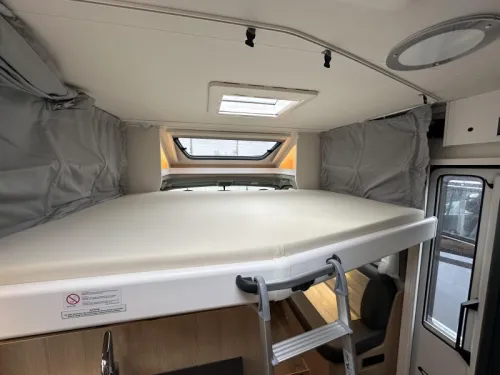 Sunlight T 67 T 5P - automatic - roof air conditioning photo: 12