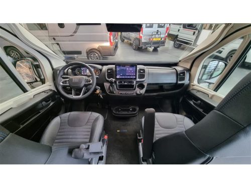 Adria Twin Supreme 640 SLB Foto: 17