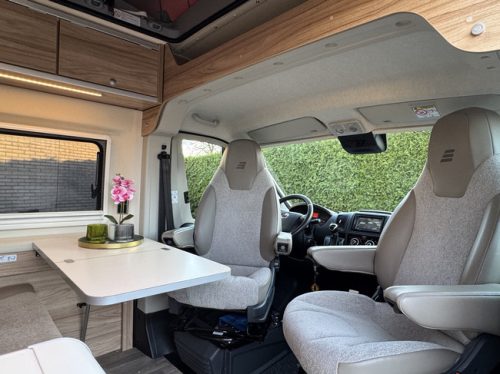 Hymer Yellowstone 640 pop-top roof 160 hp *4 PERSONS* Euro6 Fiat Ducato **Single beds/Pop-top roof with 2 berths/4 seats/Lithium/Sun photo: 11