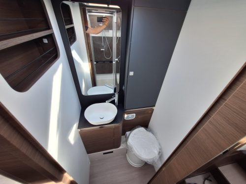 Adria Coral MB Supreme 670 DL Full LED, Leder, Alde  foto: 11