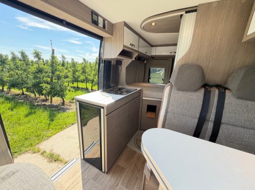 P&ouml;ssl Roadcamp R 540 8-Speed Automatic/Bearlock/NAV/Towbar/Elec/gas heater photo: 12