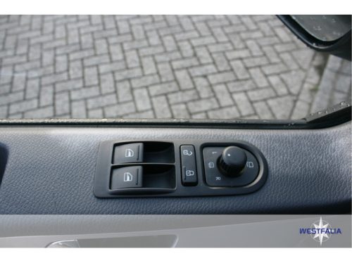 Volkswagen California T5 GP Ocean TDI 140pk DSG int&eacute;rieur cuir photo : 13