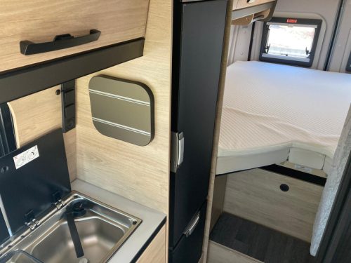 Weinsberg CaraBus 630 ME Fire Edition  photo: 22