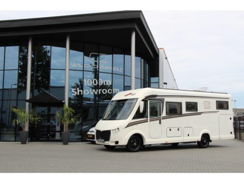 Carthago C-Tourer I 149 LE Single beds Pop-top roof photo: 3