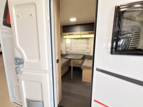 Sterckeman Easy Comfort 390 CP +mover+screen door+1200kg photo: 4