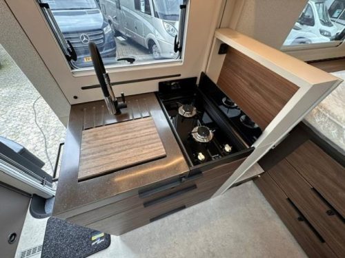 B&uuml;rstner Signature SFT 7.4 CAMPER VAN HET JAAR!  foto: 8