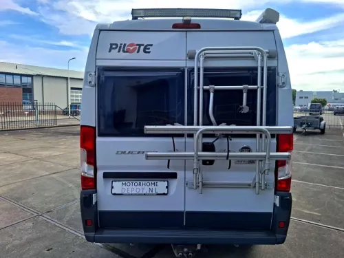 Pilote V 600 F | OFFGRID | Bearlock |  photo: 2